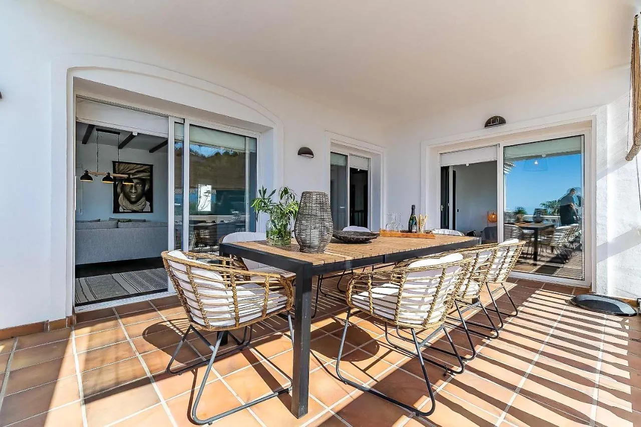64-Luxury Villa With Jacuzzi & Pool In Mijas!