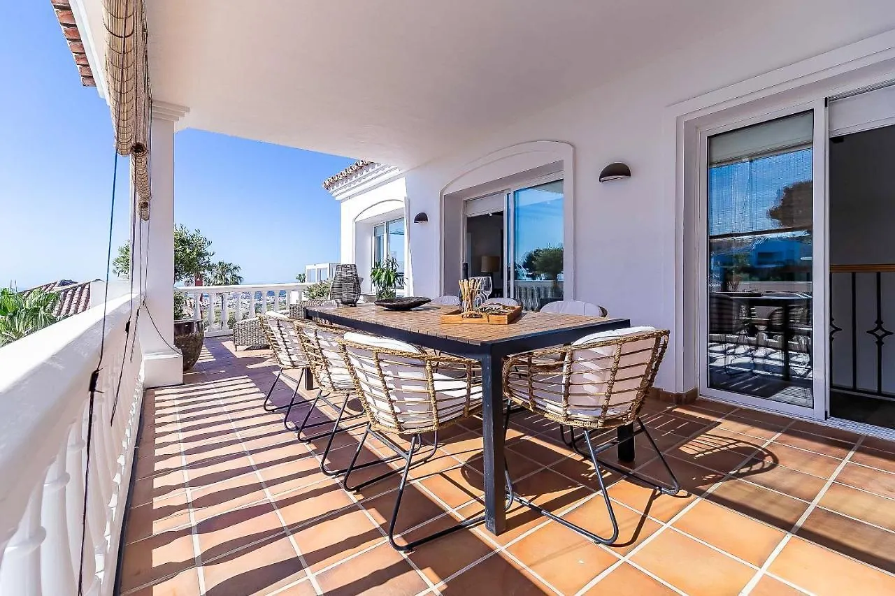 64-Luxury Villa With Jacuzzi & Pool In Mijas!